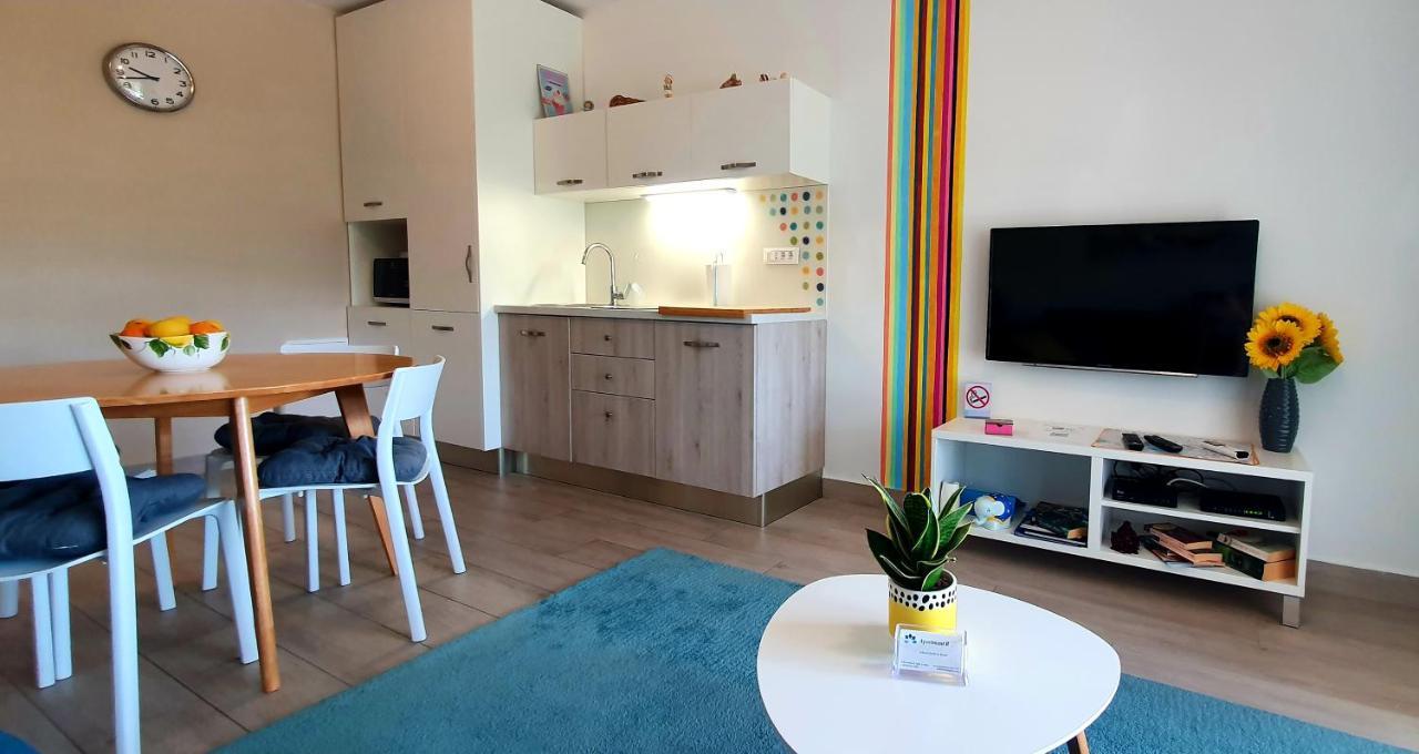 Apartment Rosie Split Bagian luar foto
